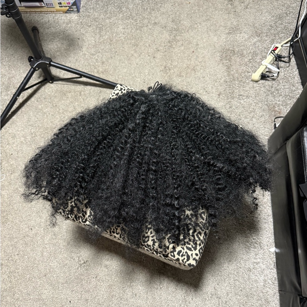Curly Ponytail - Picture 2 of 3